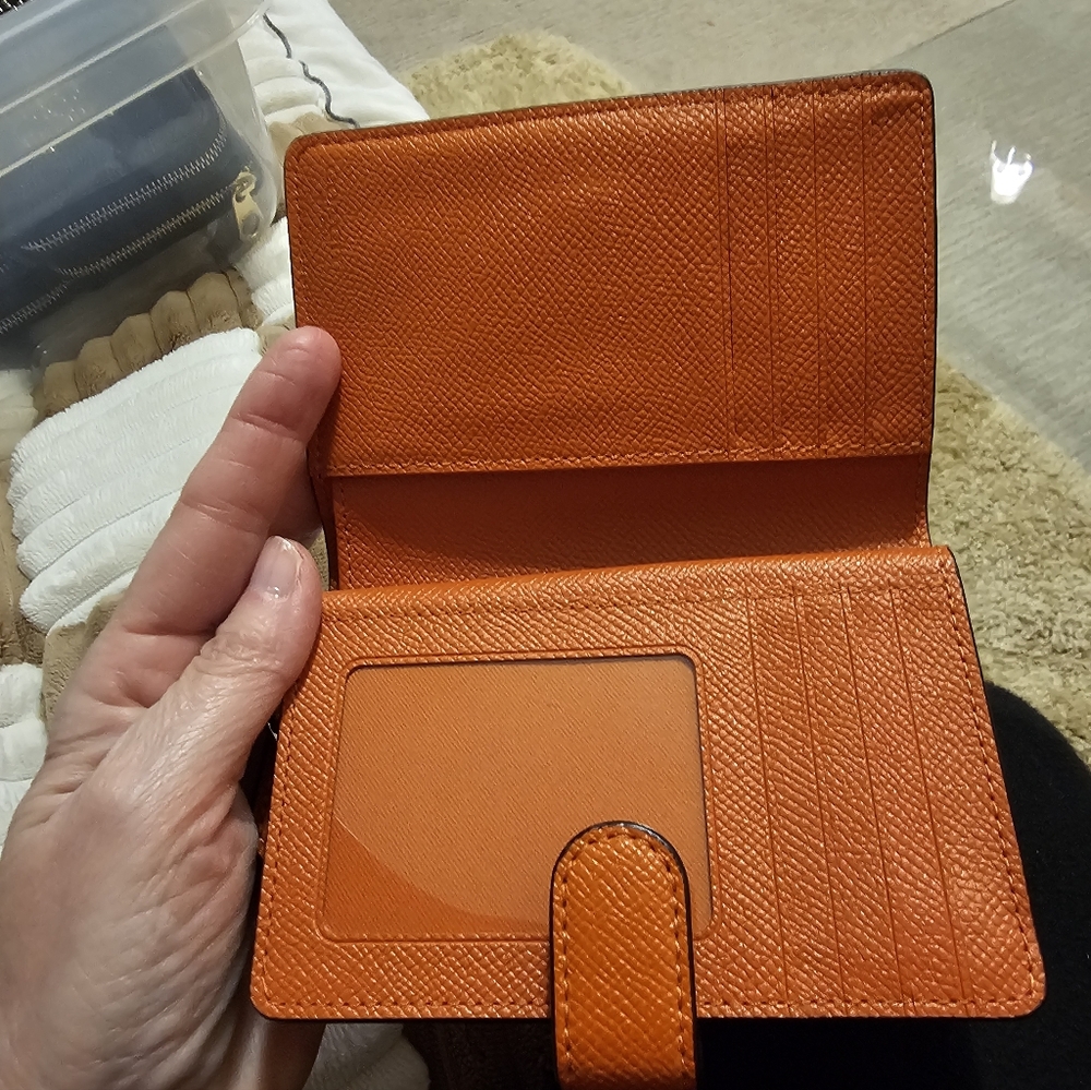 Coach Wallet - Picture 12 of 12